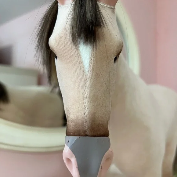 EUC retired American Girl Doll Horse Chestnut - Picture 3 of 16